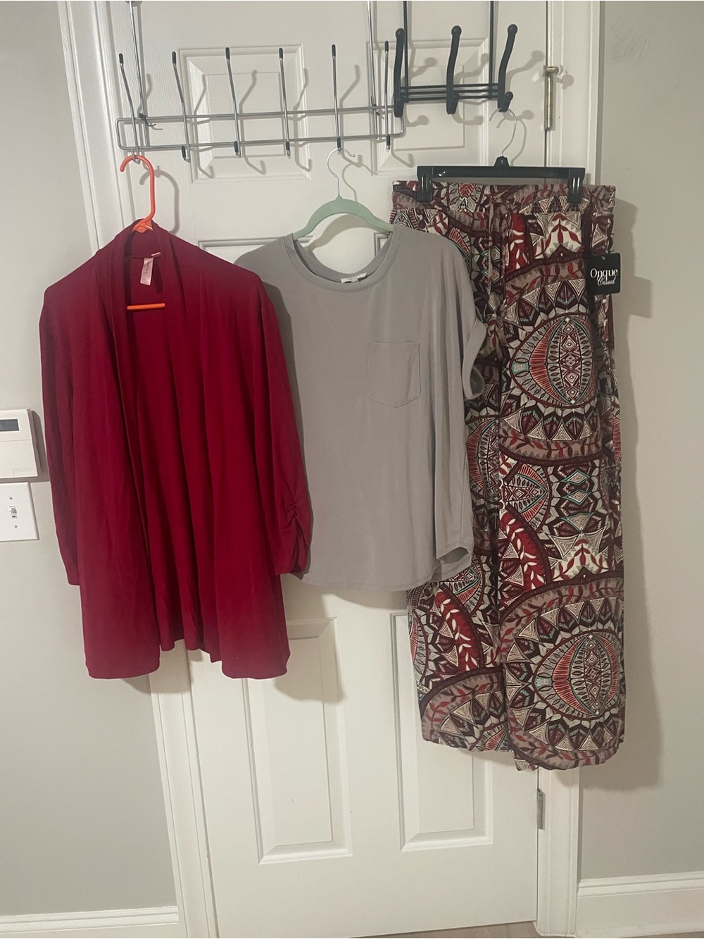 Printed Wide-Leg Pants in Red Mosaic nwt onque xl top cardigan xl